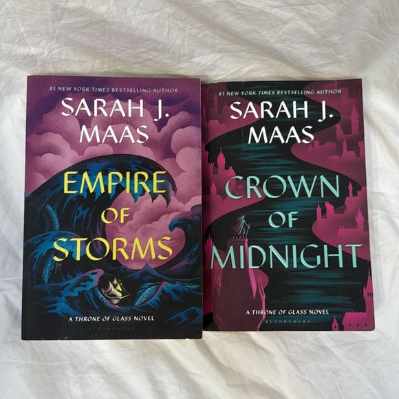 Throne of Glass Series: Crown of Midnight and Empire of Storms by Sarah J. Maas - Picture 3 of 11